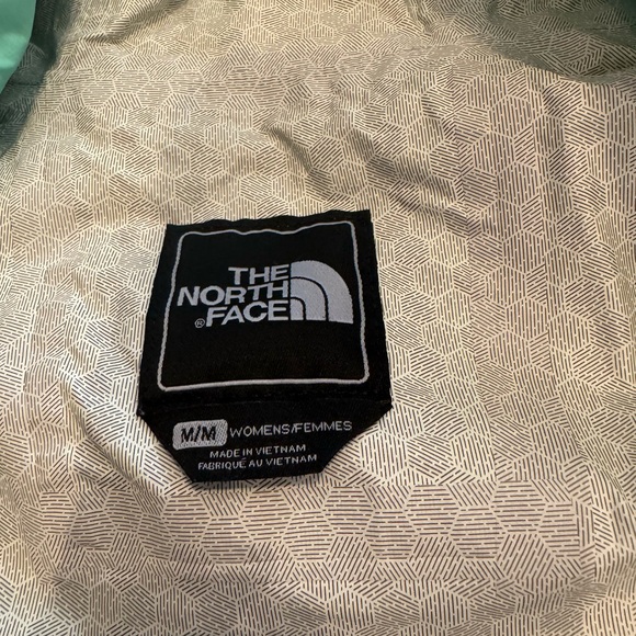 The North Face Venture 2.5 L Women’s Waterproof Hyvent Size M Mint Green Jacket - Picture 5 of 14